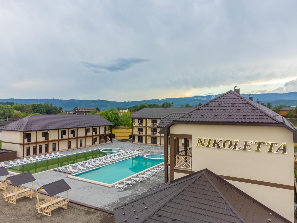 Nikoletta Hotel Slatina Exterior foto
