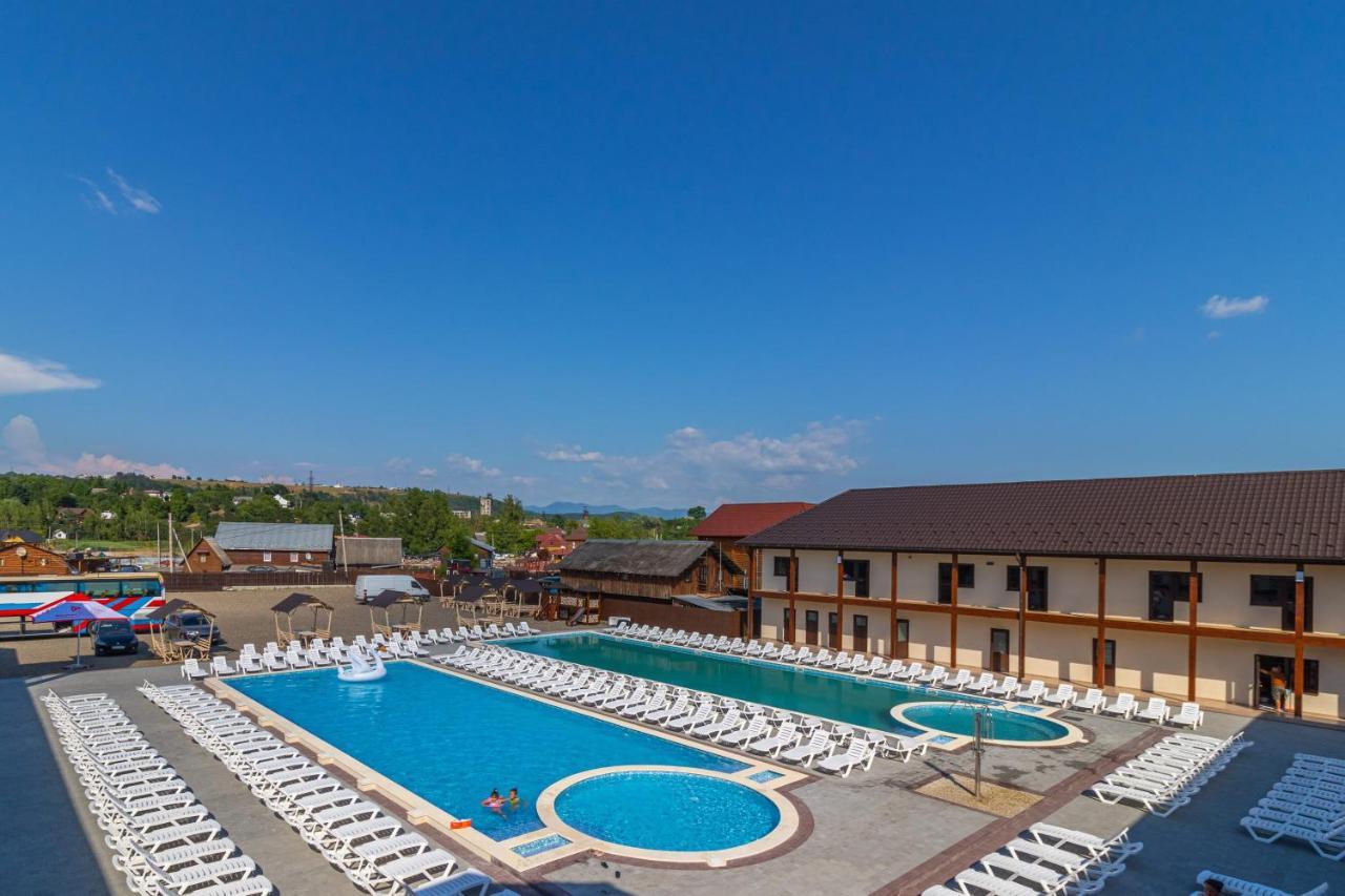 Nikoletta Hotel Slatina Exterior foto