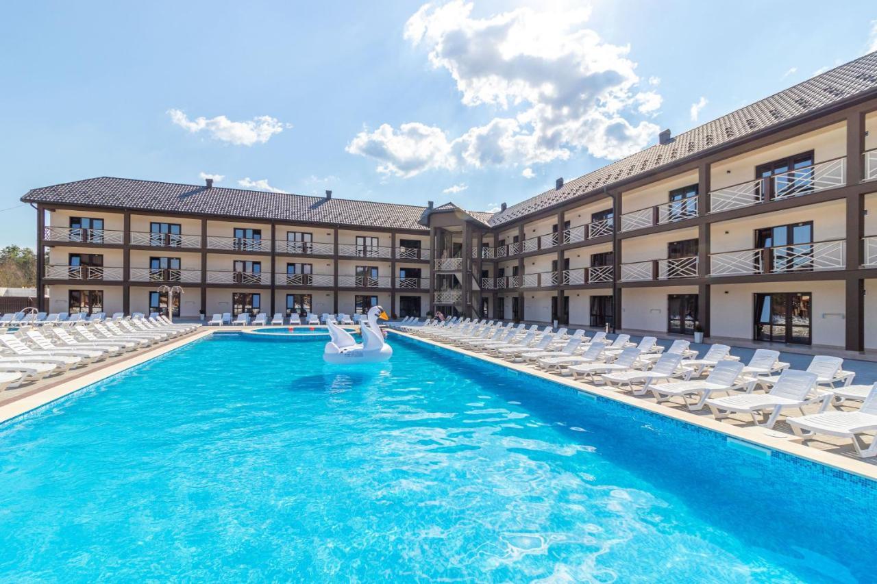 Nikoletta Hotel Slatina Exterior foto