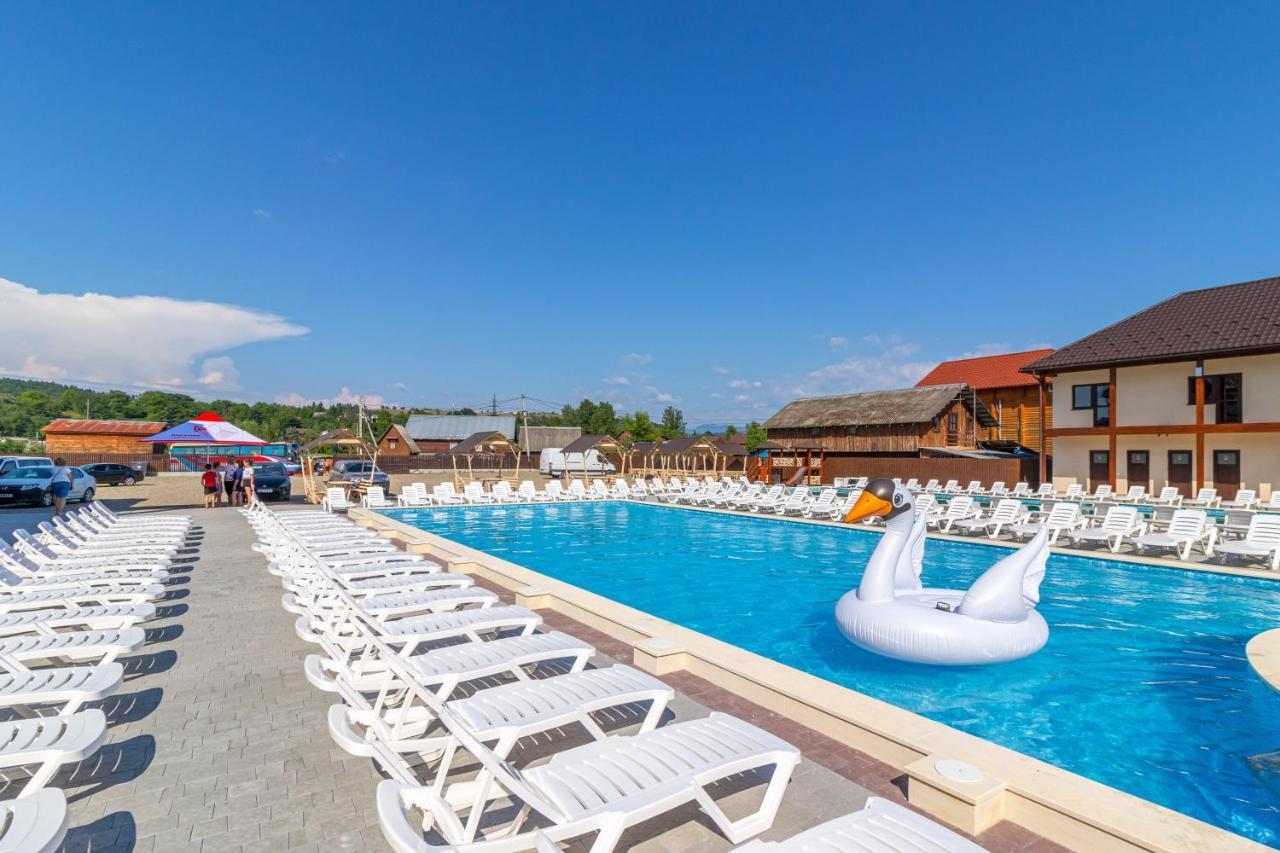 Nikoletta Hotel Slatina Exterior foto
